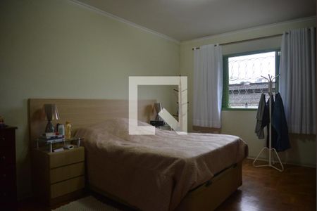 Casa à venda com 192m², 3 quartos e 2 vagasQuarto Suíte