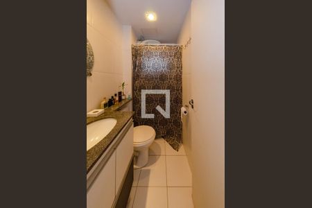 Apartamento à venda com 55m², 2 quartos e 1 vaga Apartamento à venda com 55m², 2 quartos e 1 vagaBanheiro