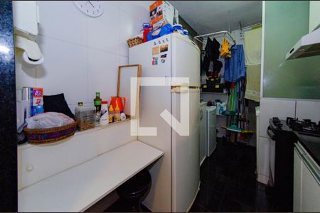 Apartamento à venda com 55m², 2 quartos e 1 vaga Apartamento à venda com 55m², 2 quartos e 1 vagaCozinha
