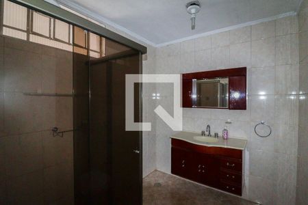 Casa para alugar com 120m², 3 quartos e 2 vagasBanheiro Social