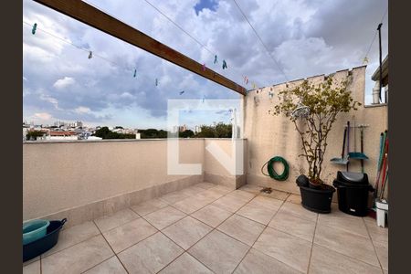 Apartamento à venda com 90m², 2 quartos e 2 vagas Apartamento à venda com 90m², 2 quartos e 2 vagasCobertura