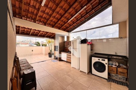 Apartamento à venda com 90m², 2 quartos e 2 vagas Apartamento à venda com 90m², 2 quartos e 2 vagasCobertura