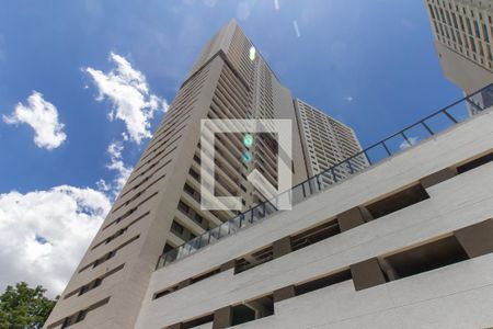 Apartamento à venda com 55m², 2 quartos e 1 vaga Apartamento à venda com 55m², 2 quartos e 1 vagaFachada do Prédio