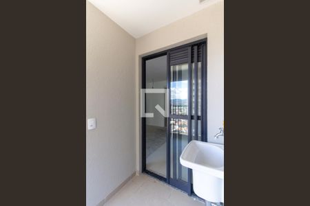 Apartamento à venda com 55m², 2 quartos e 1 vaga Apartamento à venda com 55m², 2 quartos e 1 vagaÁrea de Serviço