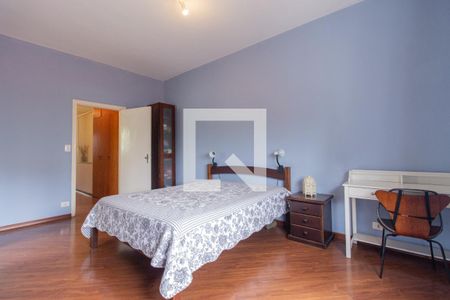 Casa à venda com 165m², 3 quartos e 2 vagas Casa à venda com 165m², 3 quartos e 2 vagasSuíte 2