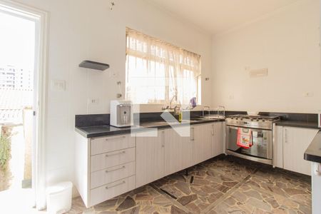 Casa à venda com 165m², 3 quartos e 2 vagas Casa à venda com 165m², 3 quartos e 2 vagasCozinha