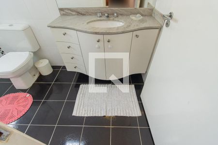 Casa à venda com 165m², 3 quartos e 2 vagas Casa à venda com 165m², 3 quartos e 2 vagasBanheiro da Suíte 1