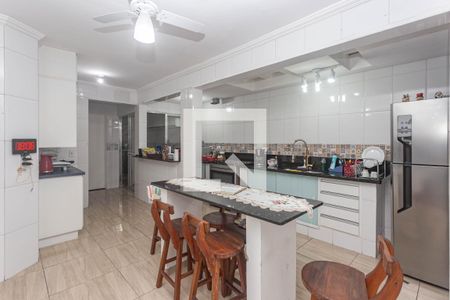 Casa à venda com 280m², 3 quartos e 4 vagasCozinha