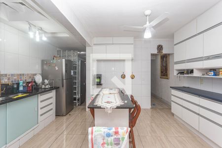 Casa à venda com 280m², 3 quartos e 4 vagasCozinha