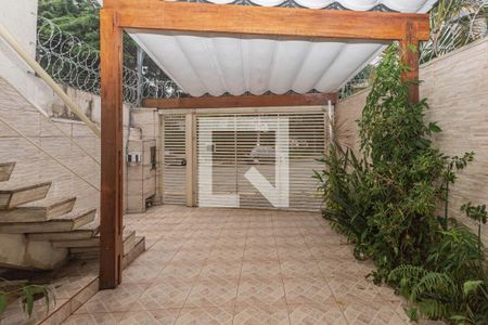 Casa à venda com 280m², 3 quartos e 4 vagasGaragem