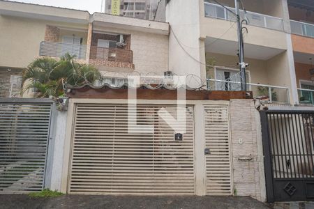 Casa à venda com 280m², 3 quartos e 4 vagasFachada