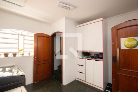 Casa de condomínio à venda com 360m², 4 quartos e 4 vagas Casa de condomínio à venda com 360m², 4 quartos e 4 vagasÁrea de Serviço