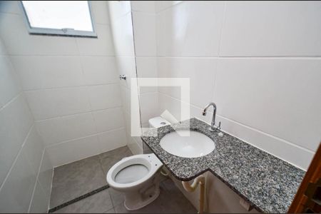 Apartamento à venda com 54m², 2 quartos e 1 vaga Apartamento à venda com 54m², 2 quartos e 1 vagaBanheiro social