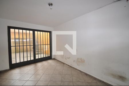 Casa à venda com 190m², 2 quartos e 3 vagasGaragem coberta