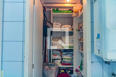 Apartamento à venda com 74m², 3 quartos e 1 vaga Apartamento à venda com 74m², 3 quartos e 1 vagaÁrea de Serviço