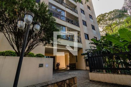 Apartamento à venda com 74m², 3 quartos e 1 vaga Apartamento à venda com 74m², 3 quartos e 1 vagaFachada