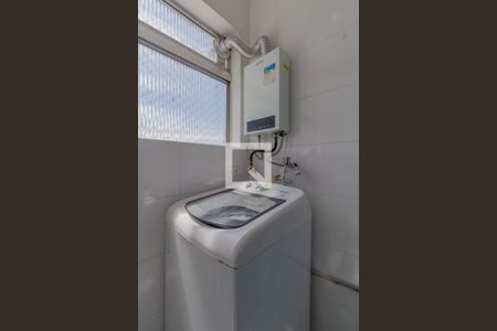 Apartamento à venda com 52m², 2 quartos e 1 vaga Apartamento à venda com 52m², 2 quartos e 1 vagaCozinha e Área de Serviço