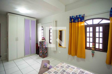 Casa à venda com 185m², 3 quartos e 2 vagasQuarto 1