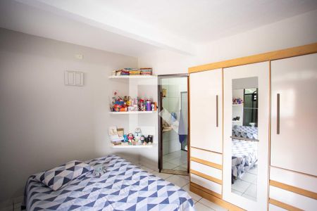 Casa à venda com 185m², 3 quartos e 2 vagasQuarto Suite 1