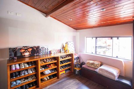 Casa à venda com 185m², 3 quartos e 2 vagasCloset da suíte 2