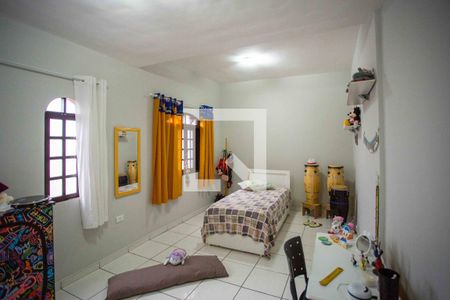 Casa à venda com 185m², 3 quartos e 2 vagasQuarto 1