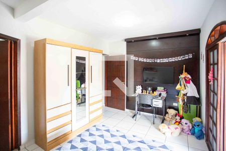 Casa à venda com 185m², 3 quartos e 2 vagasQuarto Suite 1