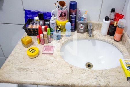 Casa à venda com 185m², 3 quartos e 2 vagasBanheir Social