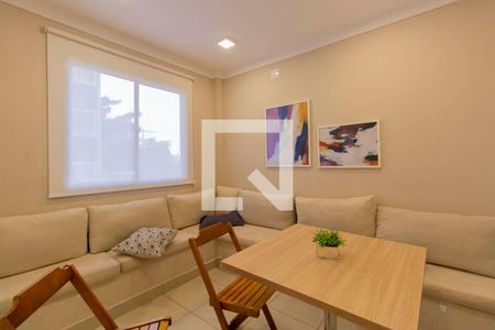 Apartamento à venda com 42m², 2 quartos e 1 vaga Apartamento à venda com 42m², 2 quartos e 1 vagaÁrea Comum - Salão de Festas