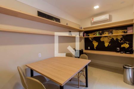 Apartamento à venda com 42m², 2 quartos e 1 vaga Apartamento à venda com 42m², 2 quartos e 1 vagaÁrea Comum - Coworking