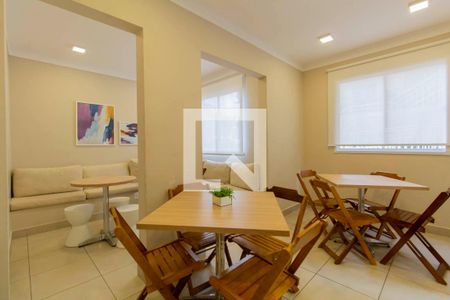 Apartamento à venda com 42m², 2 quartos e 1 vaga Apartamento à venda com 42m², 2 quartos e 1 vagaÁrea Comum - Salão de Festas