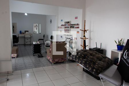 Casa à venda com 300m², 3 quartos e 4 vagasQUARTO/SALA EDÍCULA