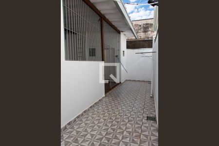 Casa à venda com 300m², 3 quartos e 4 vagasFRENTE EDÍCULA