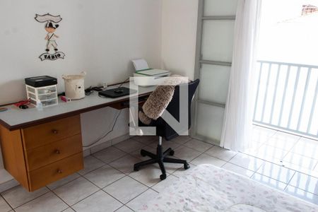 Casa à venda com 300m², 3 quartos e 4 vagasQUARTO 2 PISO SUPERIOR