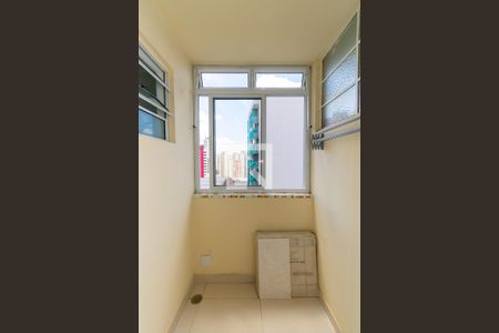 Apartamento à venda com 36m², 1 quarto e sem vaga Apartamento à venda com 36m², 1 quarto e sem vagaVaranda