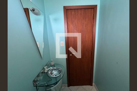 Apartamento à venda com 685m², 6 quartos e 3 vagasCasa2/ Banheiro