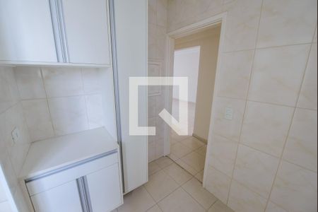 Apartamento para alugar com 135m², 3 quartos e 1 vaga Apartamento para alugar com 135m², 3 quartos e 1 vagaDespensa