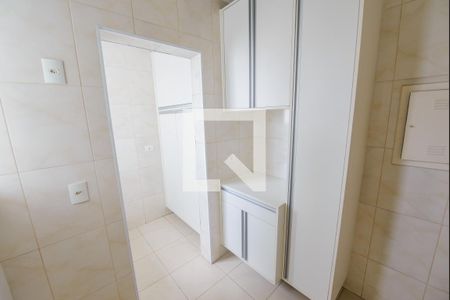 Apartamento para alugar com 135m², 3 quartos e 1 vaga Apartamento para alugar com 135m², 3 quartos e 1 vagaDespensa