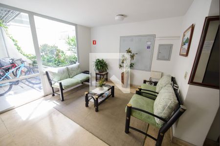 Apartamento para alugar com 135m², 3 quartos e 1 vaga Apartamento para alugar com 135m², 3 quartos e 1 vagaHall de entrada