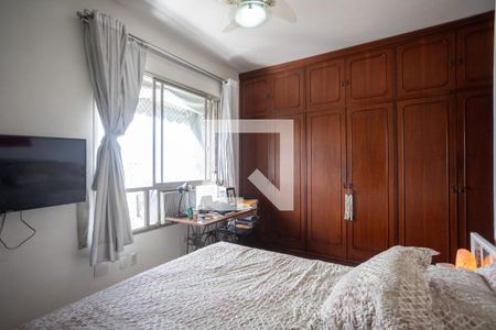 Apartamento à venda com 139m², 3 quartos e 2 vagas Apartamento à venda com 139m², 3 quartos e 2 vagasQuarto Suite