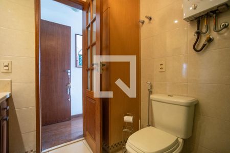Apartamento à venda com 139m², 3 quartos e 2 vagas Apartamento à venda com 139m², 3 quartos e 2 vagasBanheiro Suite