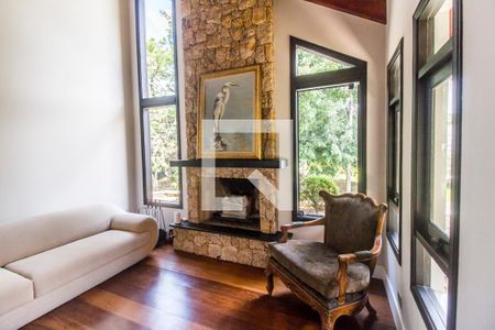 Casa de condomínio à venda com 380m², 3 quartos e 4 vagasSala