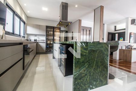 Casa de condomínio à venda com 380m², 3 quartos e 4 vagasCozinha