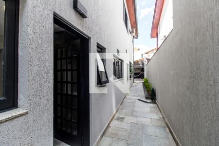 Casa de condomínio à venda com 380m², 3 quartos e 4 vagasCorredorCorredor