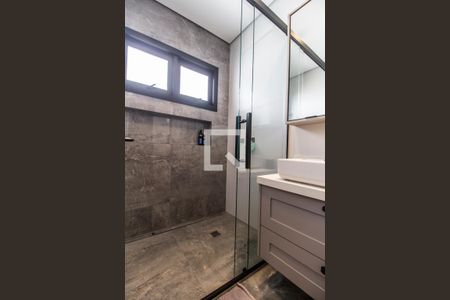 Casa de condomínio à venda com 380m², 3 quartos e 4 vagasBanheiro da Suíte 3