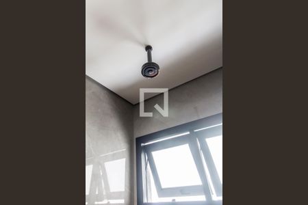 Casa de condomínio à venda com 380m², 3 quartos e 4 vagasDetalhe do Banheiro da Suite