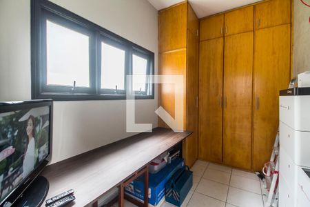 Casa de condomínio à venda com 380m², 3 quartos e 4 vagasDepósito