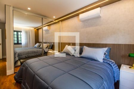 Casa de condomínio à venda com 380m², 3 quartos e 4 vagasSuíte 3