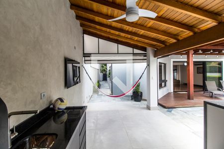 Casa de condomínio à venda com 380m², 3 quartos e 4 vagasEspaço Gourmet