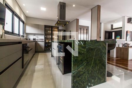 Casa de condomínio à venda com 380m², 3 quartos e 4 vagasCozinha