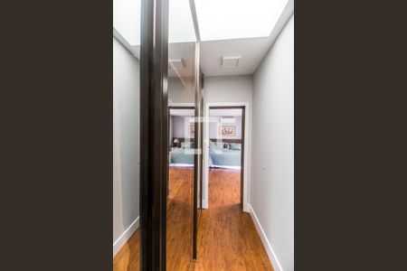 Casa de condomínio à venda com 380m², 3 quartos e 4 vagasCloset da suíte 1